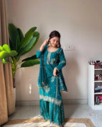 GHARARA PAIR FROM LOOMEERA